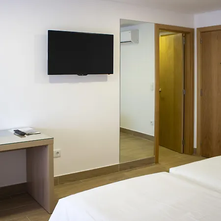 3 São João da Madeira