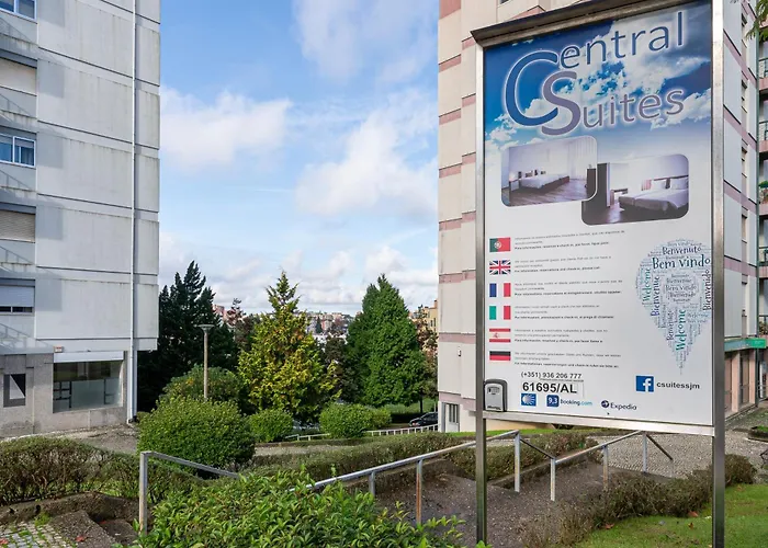 3 3* São João da Madeira